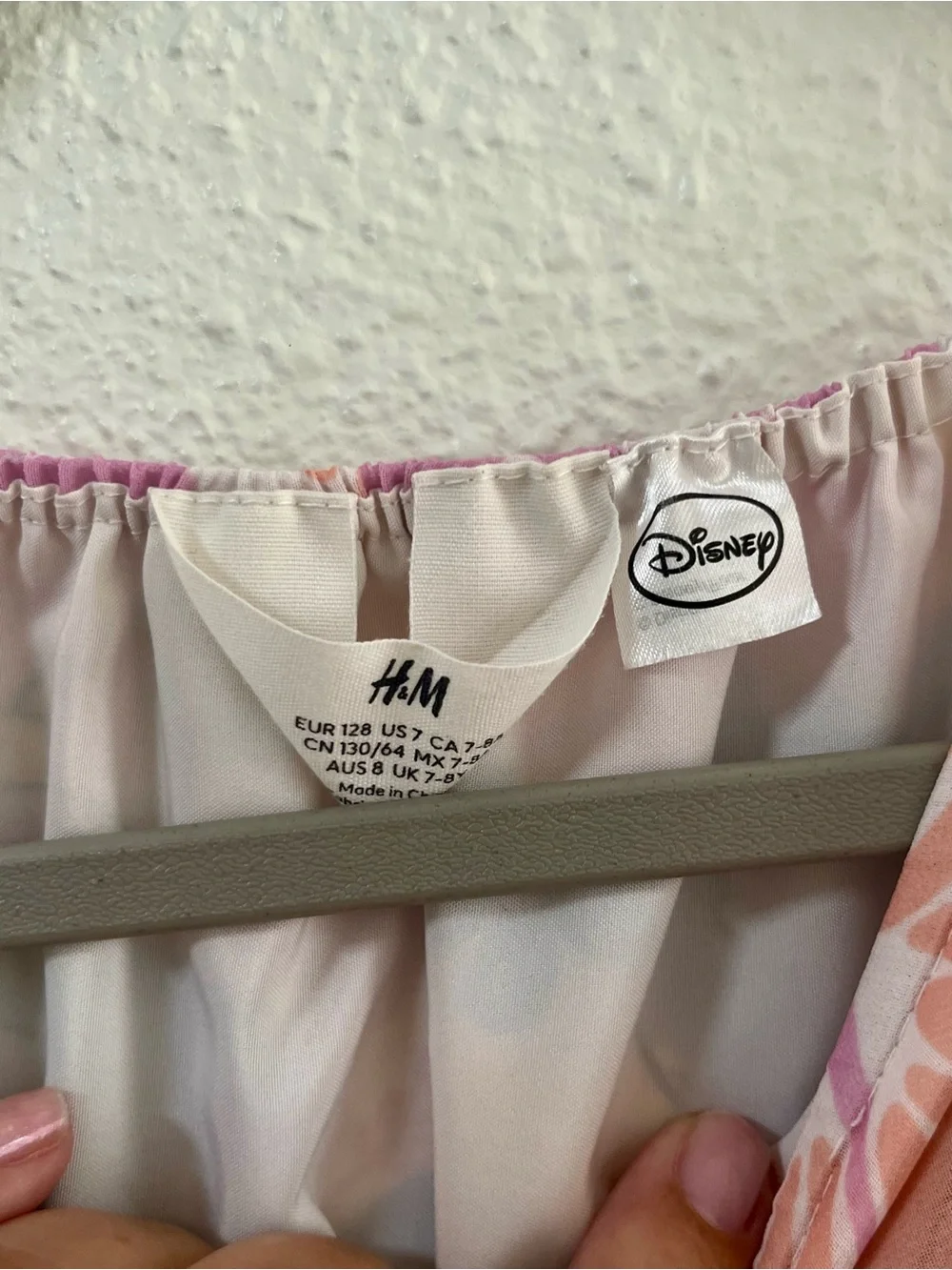 H&M lightweight disney